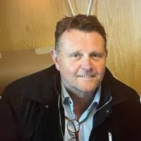 100+ perfiles de «Marken»