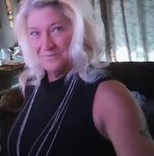 Profile for Janet's "Rise to the Top Boutique"