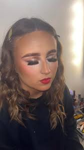 Full glam for an awards night ❤️