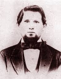 Aaron Bilby's Instagram, Twitter & Facebook