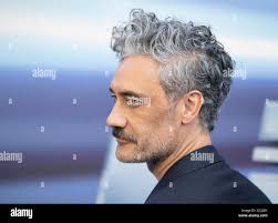 Laura anderson hi-res stock photography and images