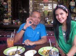 Selat solo cocok sekali bagi anda yang sedang merasakan perutnya keroncongan. Resep Selat Solo Steak Nya Khas Orang Solo Yang Mak Nyuss Wisata Kuliner Kita