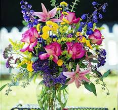 You can look at the address on the map. Carmel Indiana Flower Delivery Flowers Amp Gifts Kremp Florist Flower Vase Arrangements Flower Delivery Flowers Online