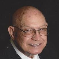 Daniel Pace's Instagram, Twitter & Facebook