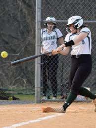 Nine student-athletes sign with SU