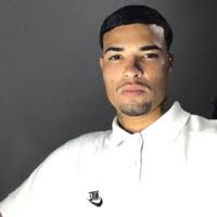 30+ perfis com “Robert Mota”