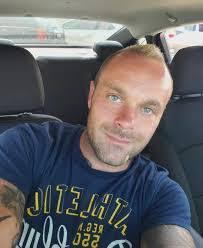 Travis Bash's Instagram, Twitter & Facebook