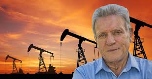 Rolando Araya propone derecho a la felicidad y explotación de gas y petróleo