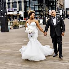 Beautiful Trumpet Bridal Gown On Curvy Black Bride Beautiful White Orchid Bouquet Amyanaiz Wedding Gown Inspiration Glamorous Wedding Trumpet Bridal Gown