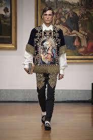 Dolce Gabbana Alta Moda Sartoria Fall Winter 2019 20 Dolce Gabbana Alta Sartoria Channels Regal Booksmart Style With Pre Fall 20 Collection In 2020 Dolce And Gabbana Mens Luxury Fashion Fashion