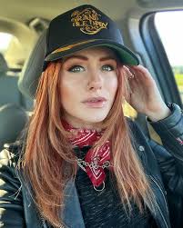 Amanda Jo Cramer (@amandajocramer) • Instagram photos and videos