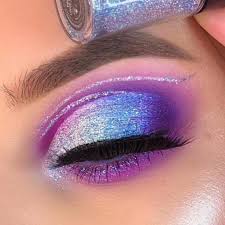 90s Makeup The Past Trends 2020 Is Willing To Revive Glaminati Com 90s Makeup Makeup Purple Makeup