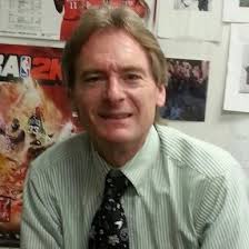 On Friday night, we welcomed more than 300 alumni back to Regis for our  annual JUG Night. Guests gathered in the Quad and auditorium to reminisce  with classmates, catch up with their