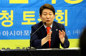 권영진 대구시장이 위암 진단을 받고 병원에서 수술을 받았다. ê¶Œì˜ì§„ ëŒ€êµ¬ì‹œë¦½í¬ë§ì› ìœ„íƒê¸°ê´€ ì•½ì†í•œ 3ë…„ ìž˜ ìš´ì˜í•´ë‹¬ë¼ íƒˆì‹œì„¤ ìžë¦½ìƒí™œ ê¸°ì‚¬ë³¸ë¬¸ ë¹„ë§ˆì´ë„ˆ