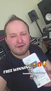 Phil Buck (@phil180390)