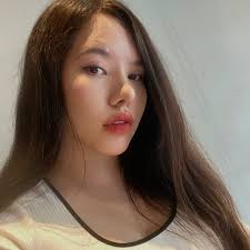 Everly Green (@everly.green) • Threads, Say more