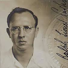 On this day, Robert Ralph Kemp (1931-1989) was born in Key West, Florida to  George Franklin Kemp and Magdalena Quesada. Robert's great grandfather was  William Kemp of Harbour Island, Eleuthera who married