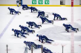 Replay nhl games during the stanley cup qualifiers and playoffs, and join linda cohn, barry melrose and nabil karim daily on in the crease. Nhl Players Take Assortment Of Creature Comforts With Them To Hub Cities Cranbrook Daily Townsman