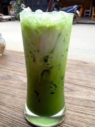 800 ml air 3 sendok makan thai tea 100 gram gula pasir 200 ml kental manis 1 buah pekak 2 cm kayumanis 1 buah cengkeh 500 ml susu cair 400 gram cincau, potong. Resepi Green Tea Thai