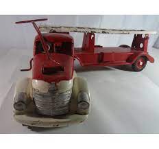 Antique Buddy L Fire Truck Pull And Ride