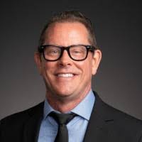 Russell Webb's Instagram, Twitter & Facebook