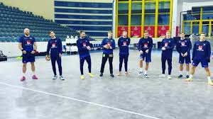 Följ även @she_handboll, @handbollsligan och @hlandslaget. I Mvoe3aez5jnm