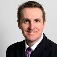 Andrew Reece's Instagram, Twitter & Facebook