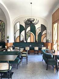 Il Ristorante Del Weekend E Un Indirizzo Scenografico Nel Teatro Storico Di Bari Nel 2020 Architettura D Interni Design Ristorante Design Di Interni Caffetteria