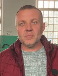 Supl LI 183-ucrania-des de dins2-cat.pmd