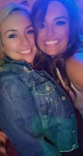 HAPPY BIRTHDAY to my beautiful Robyn McGinnis ! I hope you have the most  amazing day and I love you so much! 🩷🩷🩷