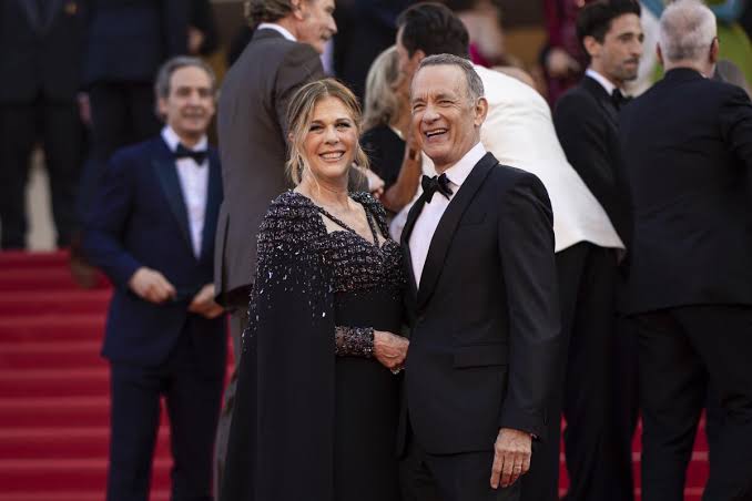 Tom Hanks got 'heated' at Cannes? Rita Wilson denies reports - Los ...