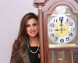 She is one of the most famous journalists in pakistan. Madiha Naqvi Wiki Madiha Naqvi Age Husband Salary Family