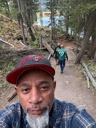 Black Hikers Unite ✊🏽 🥾