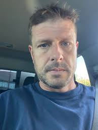 Kip Harvey's Instagram, Twitter & Facebook