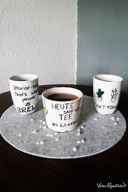 Diy Individuelle Tassen Bemalen Zum Verschenken Diy Geschenke Kulinarische Geschenke Selbst Zubereiten Tassen Bemalen