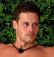 Finally figured out who Connor reminded me of : r/LoveIslandUSA