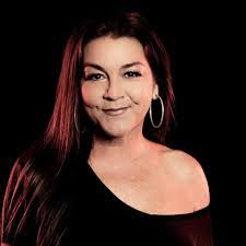 Joanne Fleury's Instagram, Twitter & Facebook