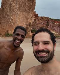 Estou sem palavras para descrever a beleza do que vivemos em Icapuí-CE. Foi  tudo muito mágico, e o cenário absolutamente deslumbrante. Isso me faz  pensar em como a natureza transforma nossa forma