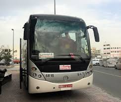 how to travel from dubai to muscat by bus via the hatta border