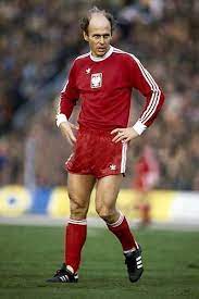 Grzegorz lato ehemaliger fußballspieler aus polen rechtsaußen zuletzt bei cf atlante* 08.04.1950 in malbork, polen. Lato Grzegorz Poland 7 Goals Germany 1974 World Football National Football Teams Association Football