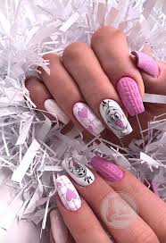 33 Valentine S Day Nails To Spark Love In 2021 V Day Nail Designs Check out these cute and popular heart nail art ideas to copy for valentine's day!