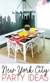 Yankees party supplies are perfect for stadium tailgating, baseball theme parties and backyard barbecues. New York Party Ideas By Lindi Haws Of Love The Day