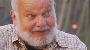 Charlestown councilman seeks to ban plastic bags