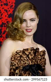 5+ Hundred Melissa George Royalty-Free Images, Stock Photos & Pictures