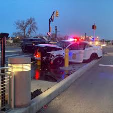 Indianapolis police officer in hospital after wreck during chase