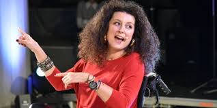 Η αγαπημένη stand up comedian πριν επιστέψει στη σκηνή, μίλησε στο γρηγόρη αρναούτογλου και. H Katerina Brana Mila Gia Th Zwh Ths Meta To Kwma Vid E8nos