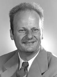 Front Matter/7/31/03.qxp