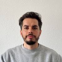 100+ "Daniel Miranda" profiles