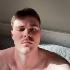 Zara Callianiotis (@ZCallianiotis)