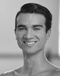 Photo by Eduardo Patino